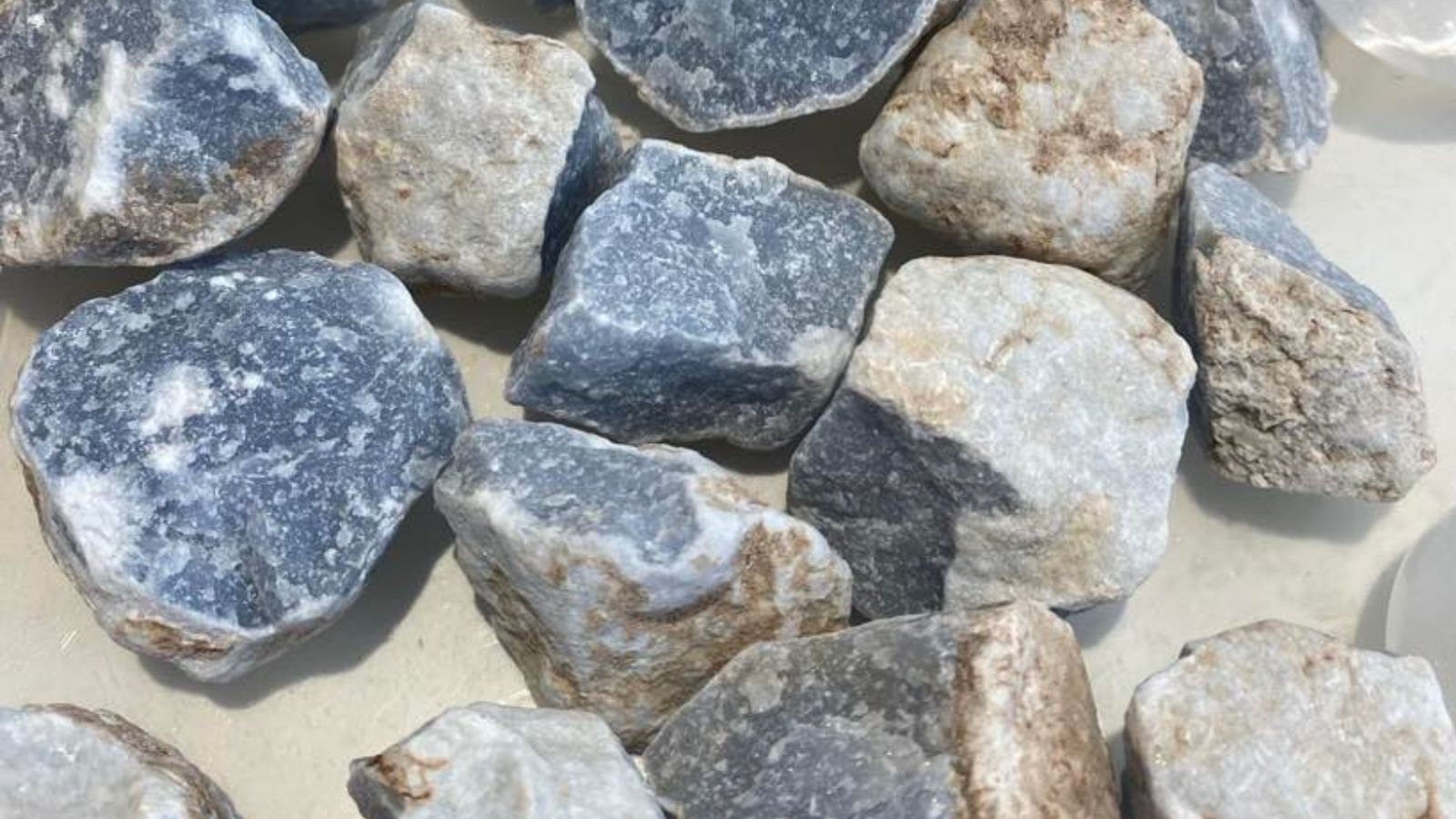 Αγγελίτης για τη συνδεση με τον αρχάγγελο Μιχαήλ